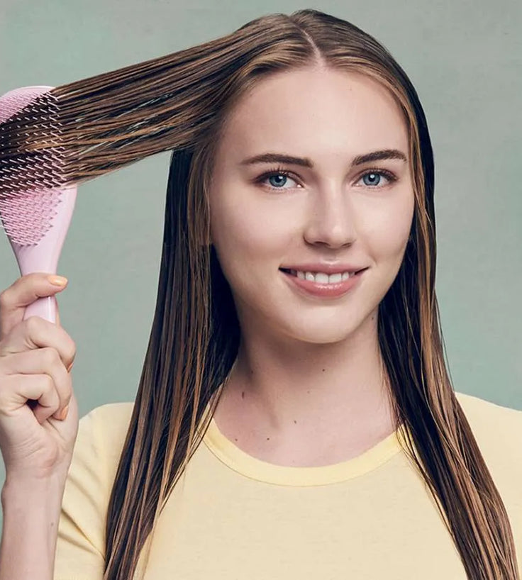 Tangle Teezer The Wet Detangler hairbrush - Millennial Pink