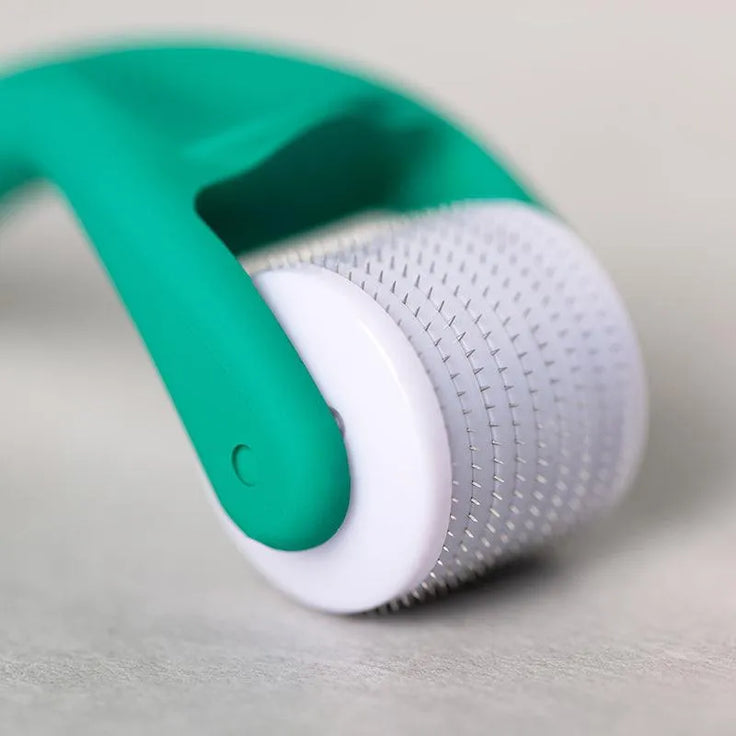 Neofollics scalp roller (0.3 mm)